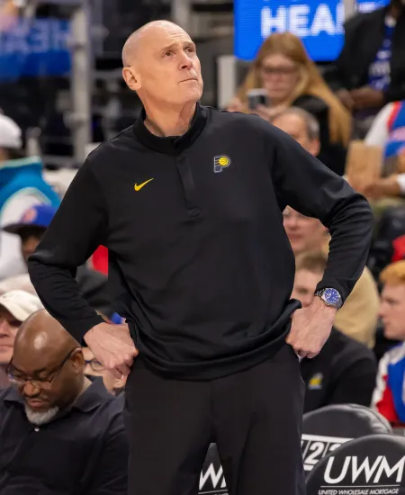 Game Fifteen: Hornets vs Pacers